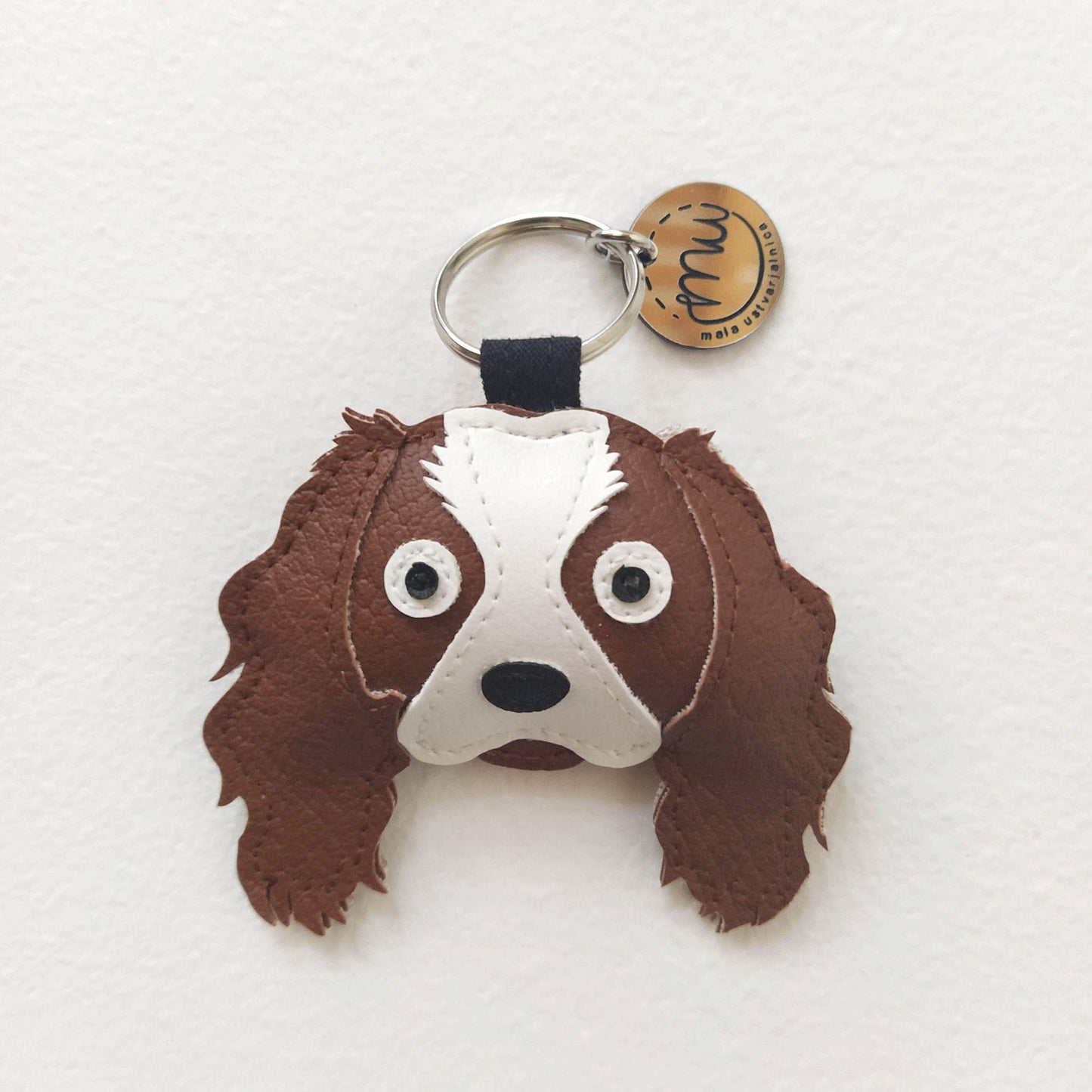 Obesek cavalier king charles španjel